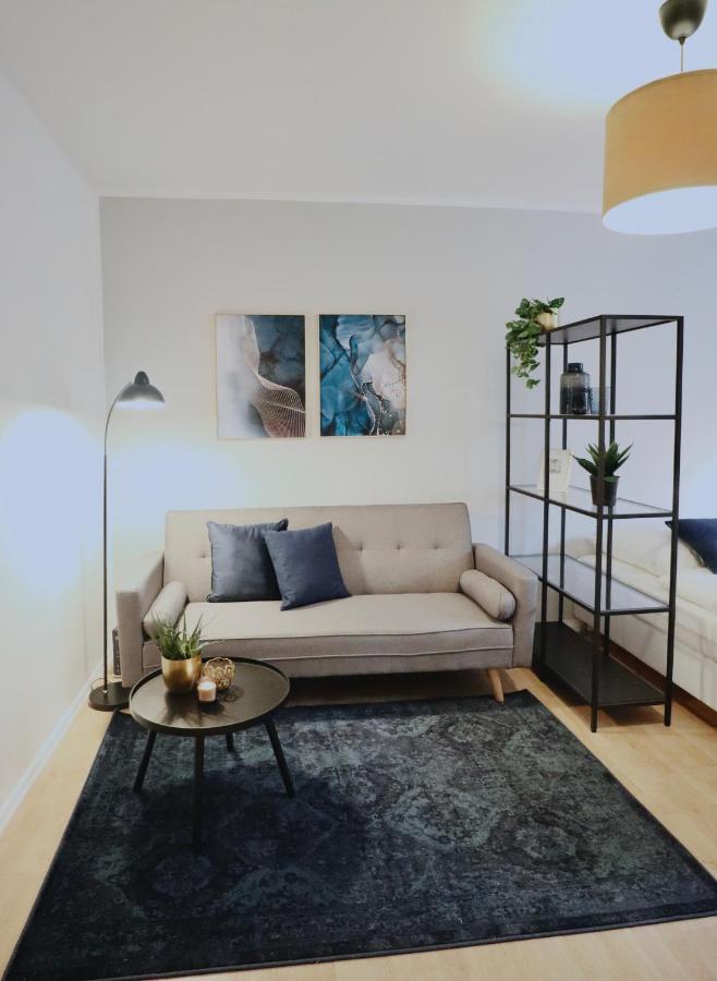 Sapphire Apartment: Free Parking + Netflix + Bathtub Essen Buitenkant foto