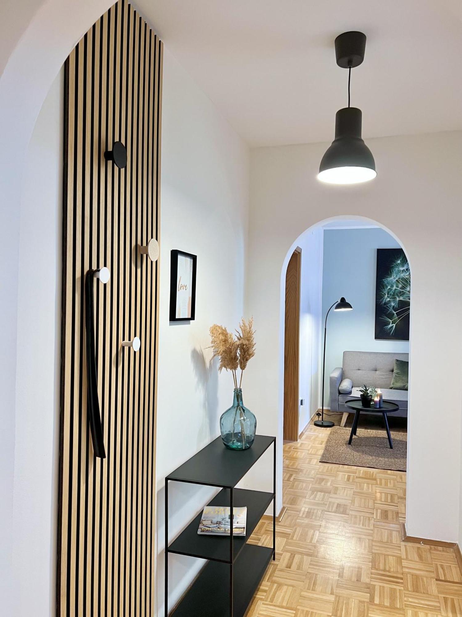 Sapphire Apartment: Free Parking + Netflix + Bathtub Essen Buitenkant foto